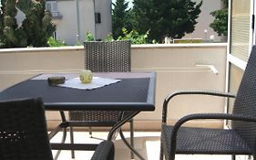Apartments Villa Jarak
